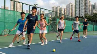 Junior group fun training session at Victoria Park